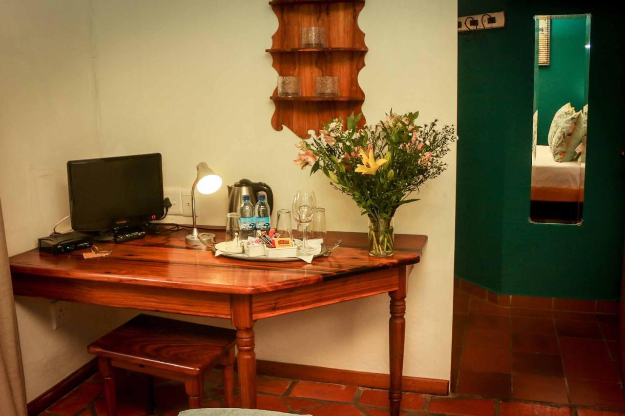 Old Mill Guest House Swellendam Exterior foto